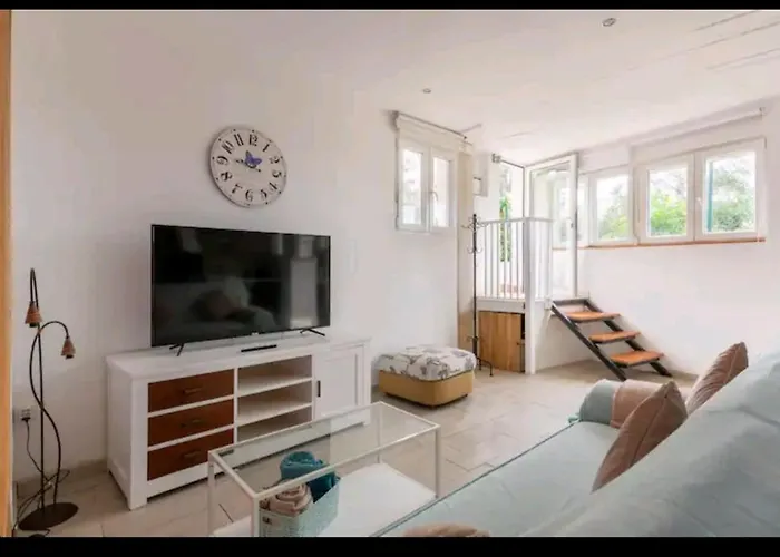 Casa Anyelo